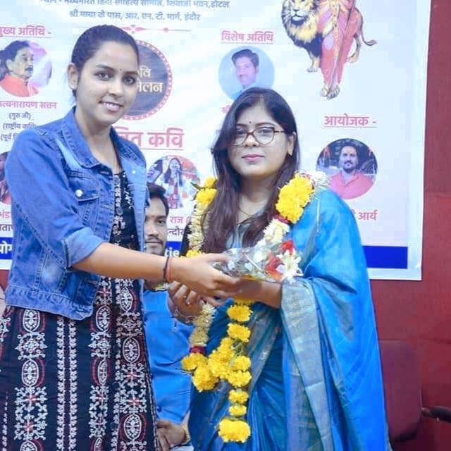 कवि सम्मेलन's image