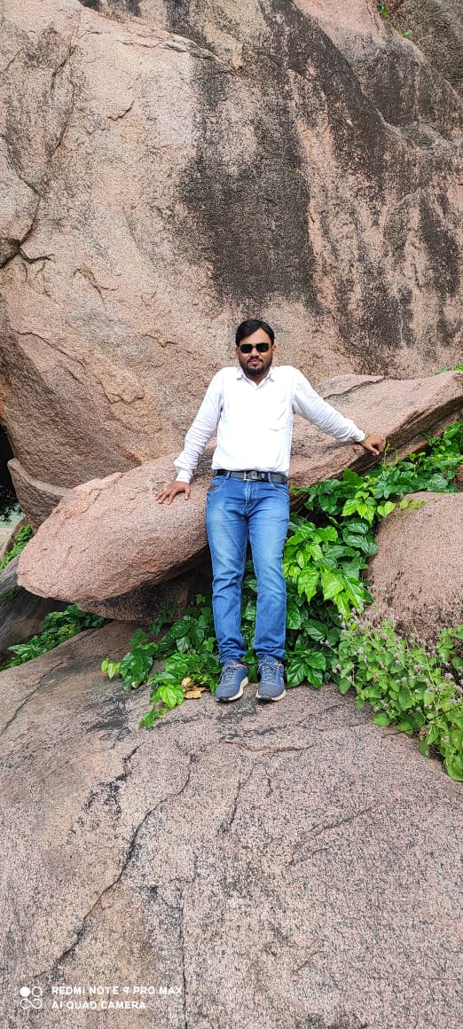 मिला है जम जम भी बादिया से's image