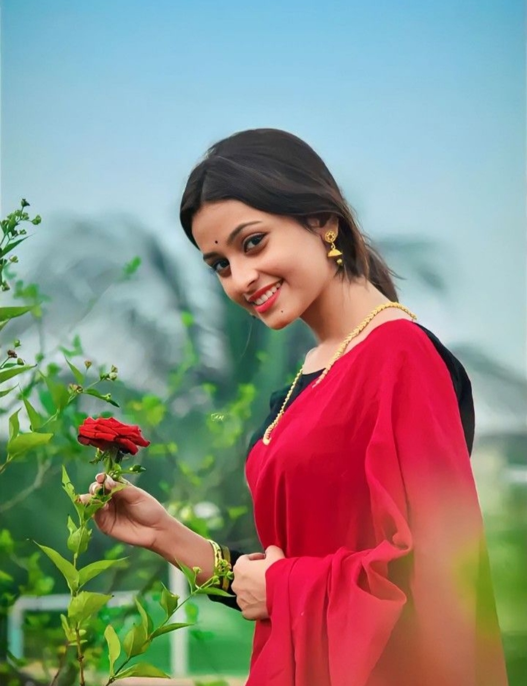 लाल इश्क's image