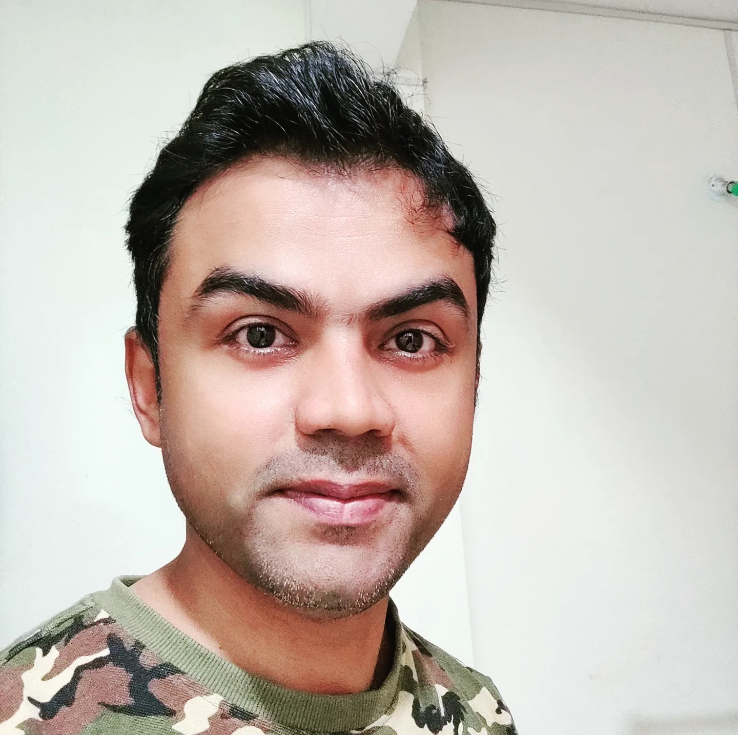 आज और कल's image