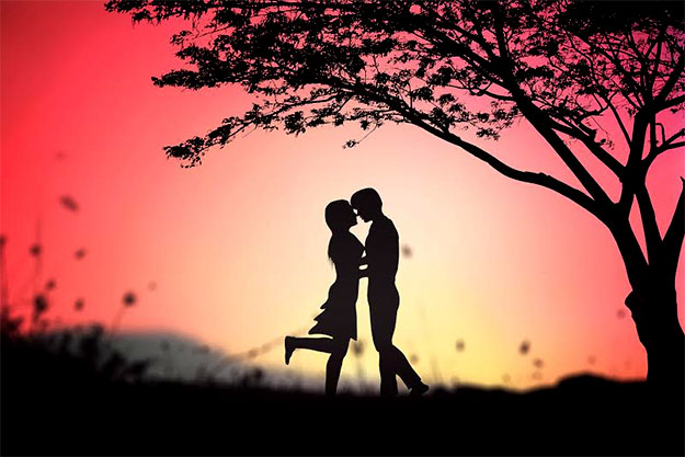 Propose Day – अब यूँ जो मिले हो चाहो तो अपना लो चाहे ठुकरा दो