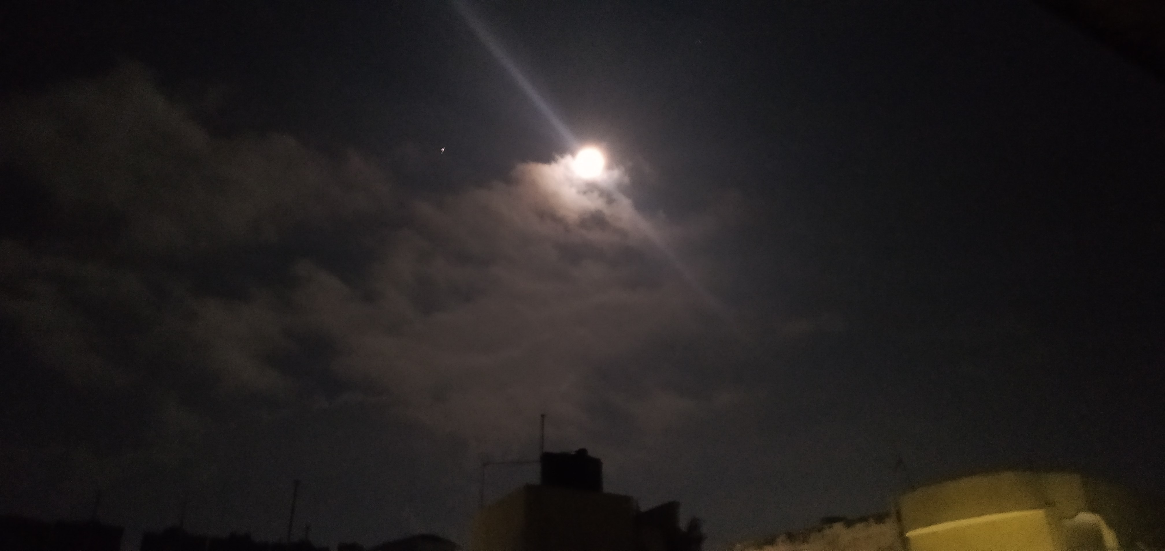 "समय पढ़ रहा है दुनिया को"'s image