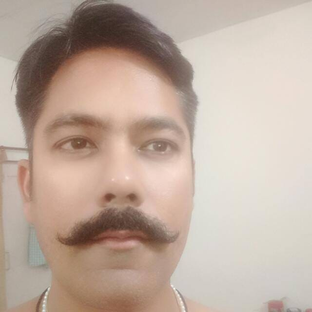 है विजय अटल's image