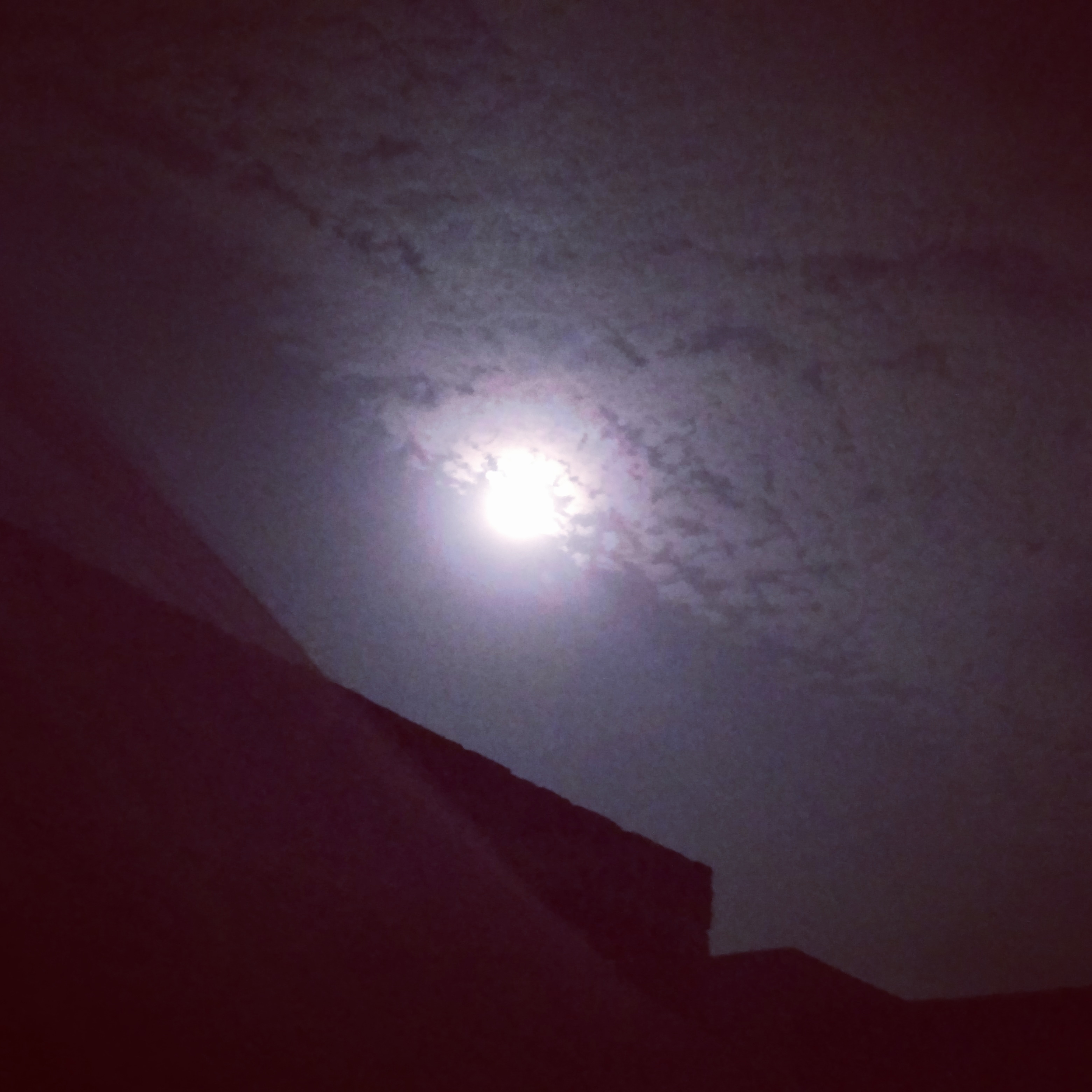 बड़ी रौशन डगर है और तुम हो's image