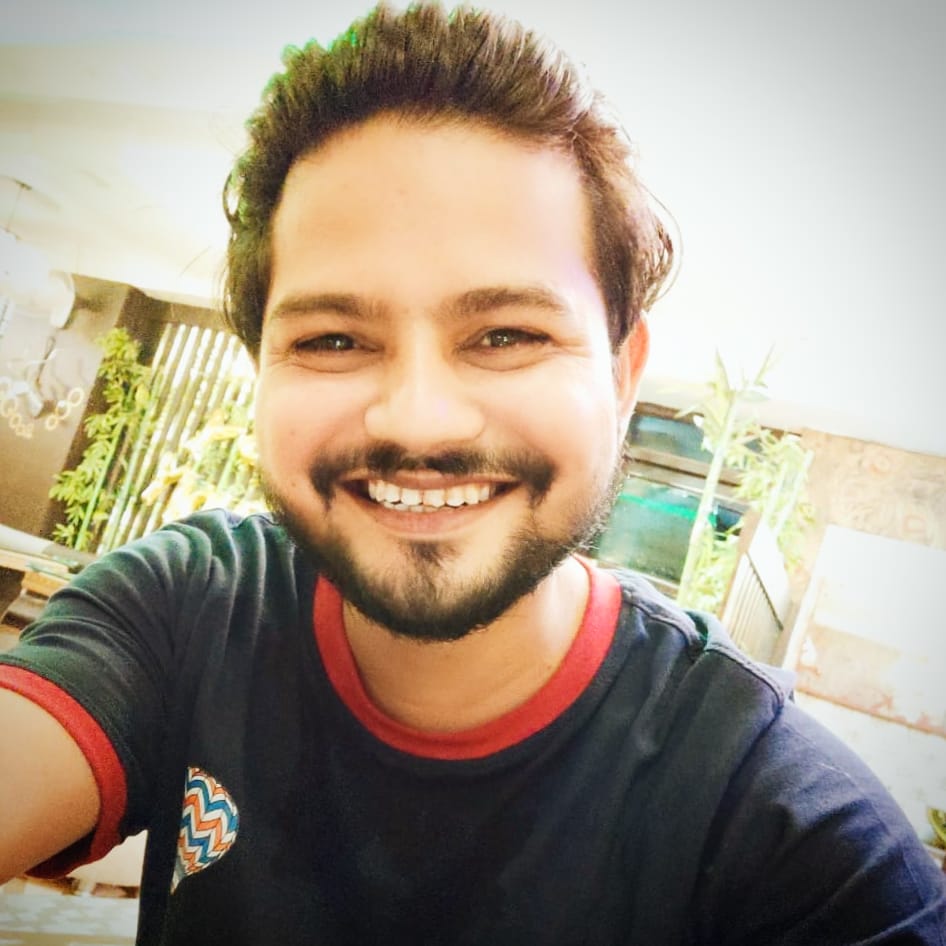 Ghazal ऐ हुस्न-ए-जहाँ ये तेरी मोहब्बत का असर  है