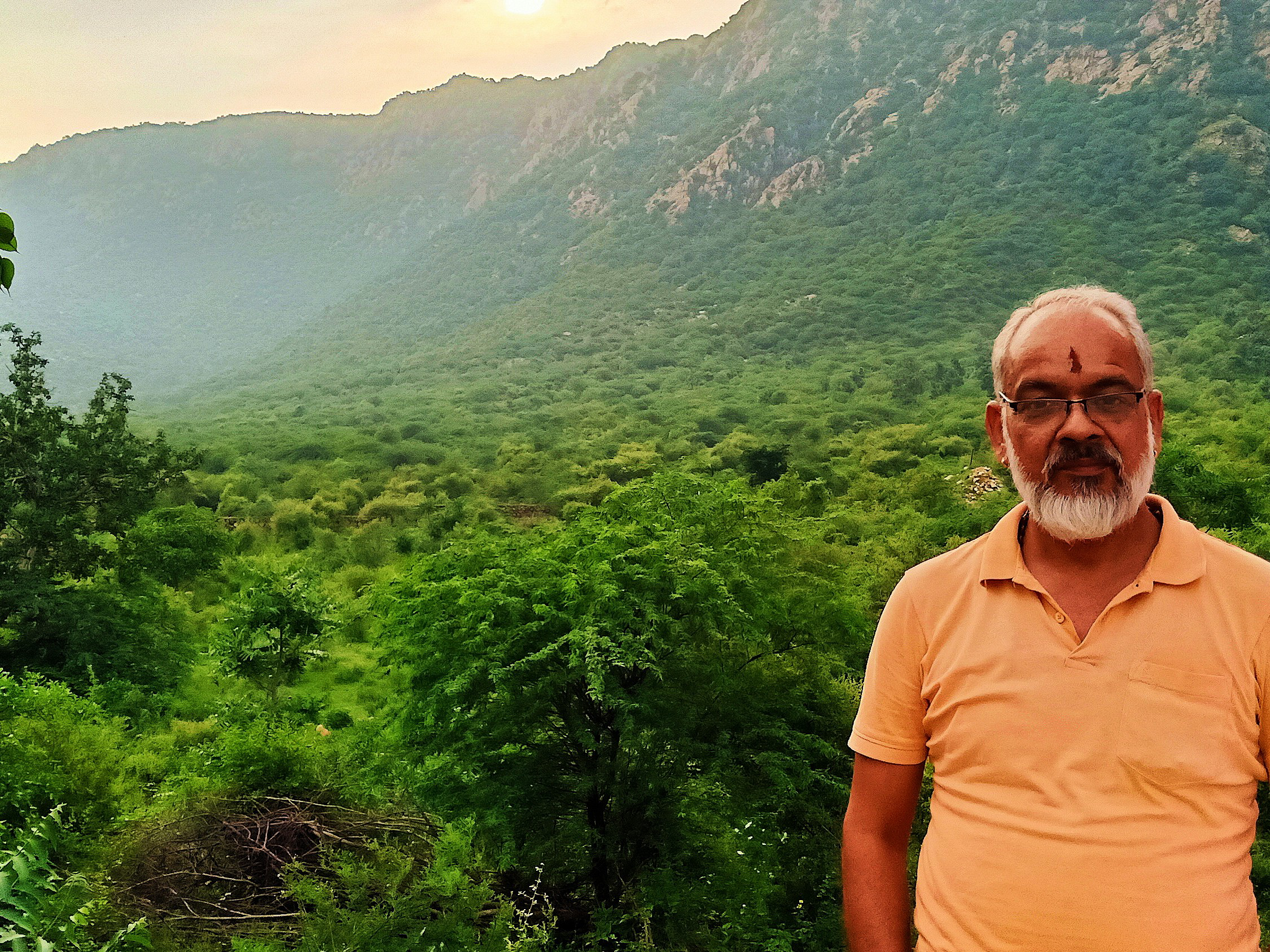 उम्र...'s image