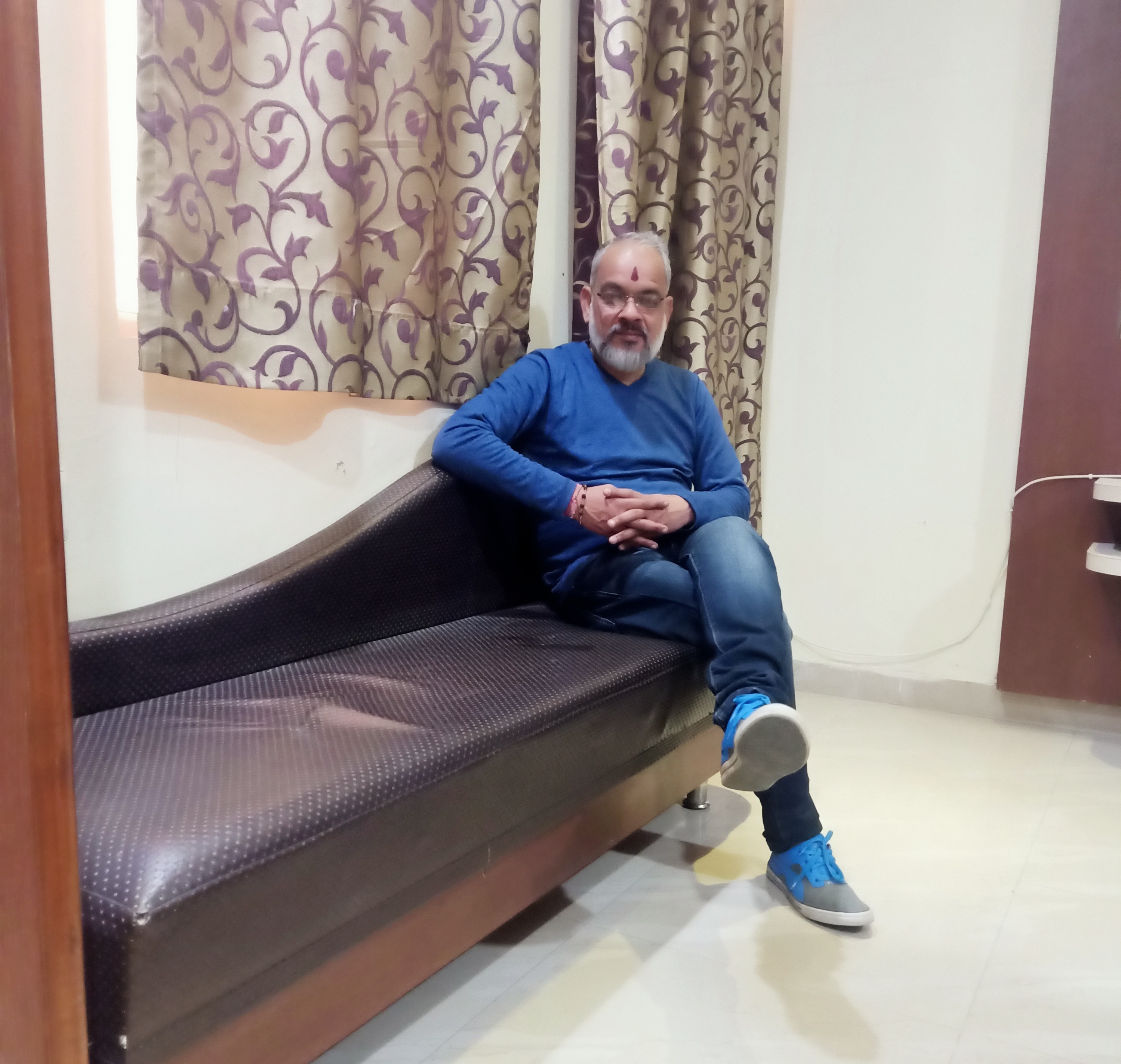 चंद लम्हे's image