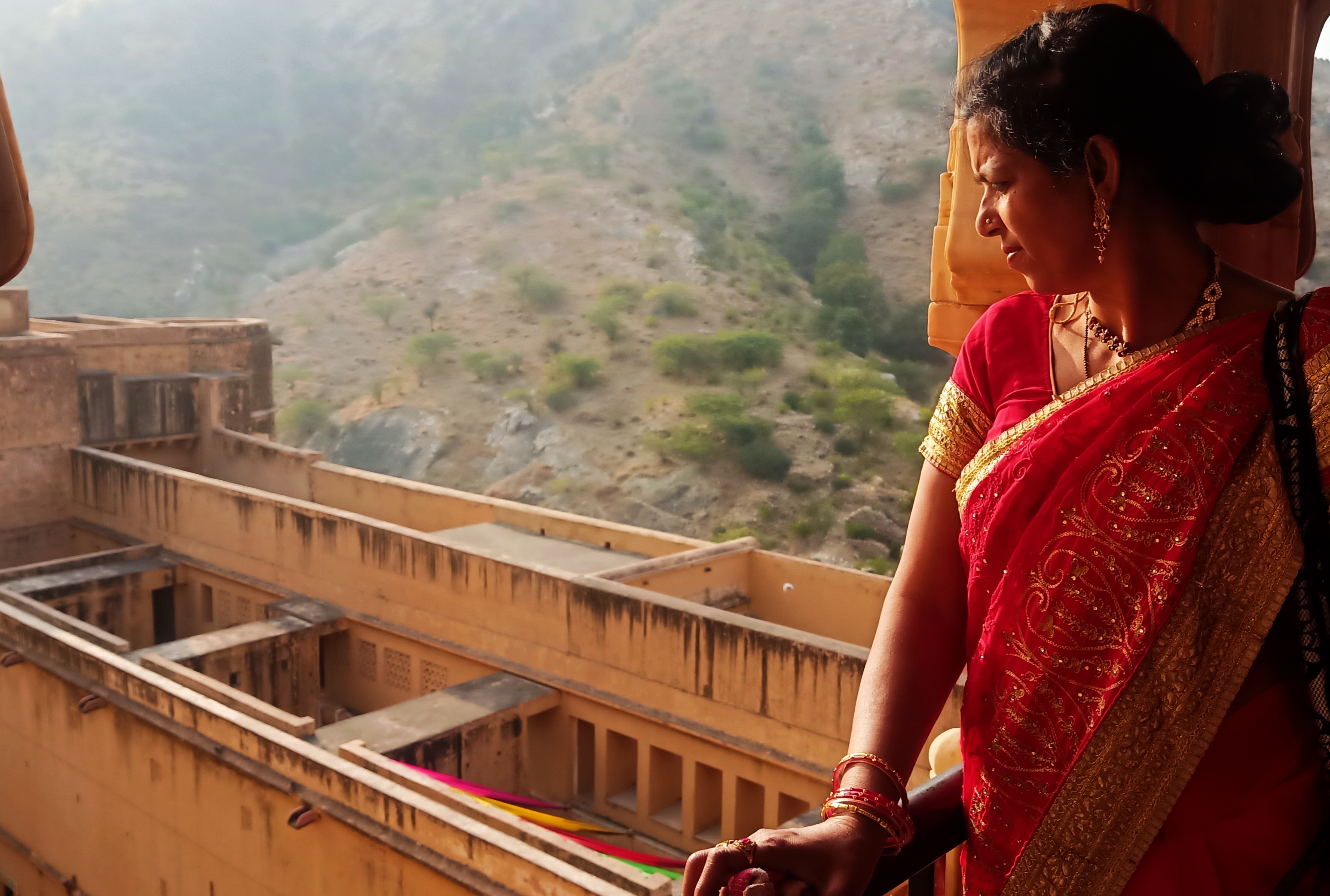 ख़ूबसूरती...'s image