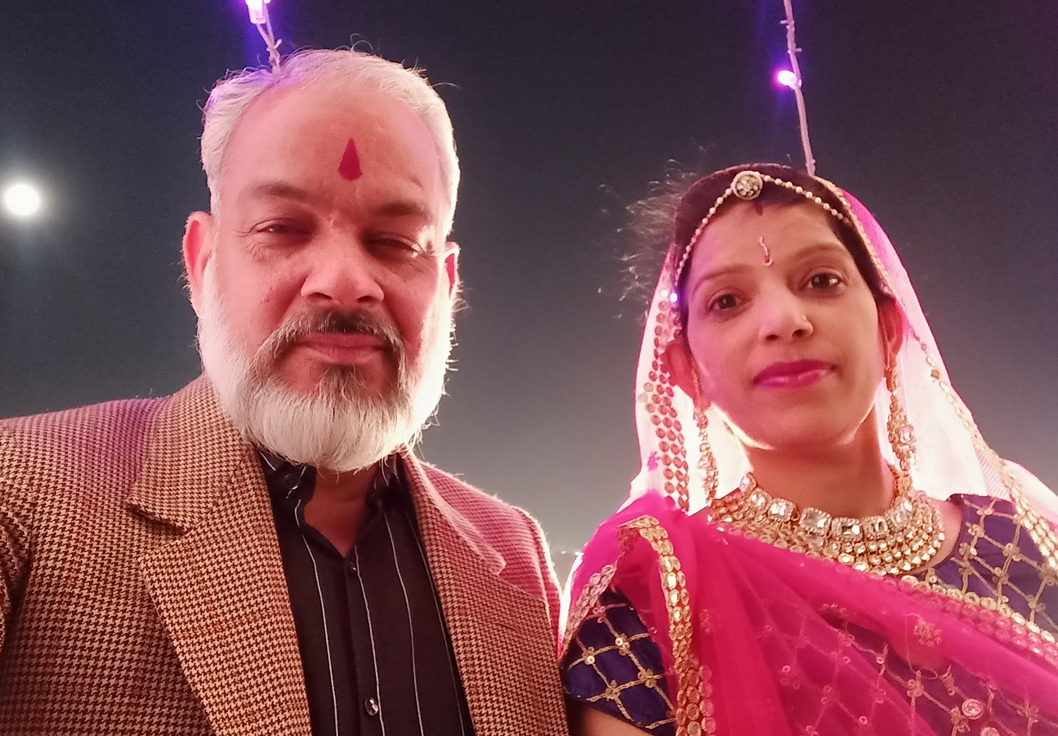 झूम के बादल बरसे's image