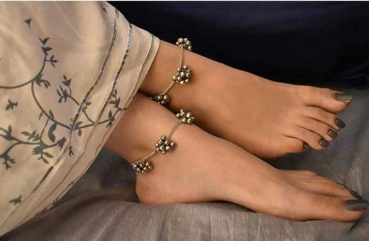 उसकी पायल का घूंघरू