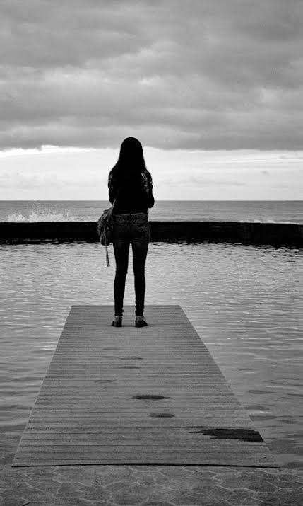 पागल सी लड़की's image