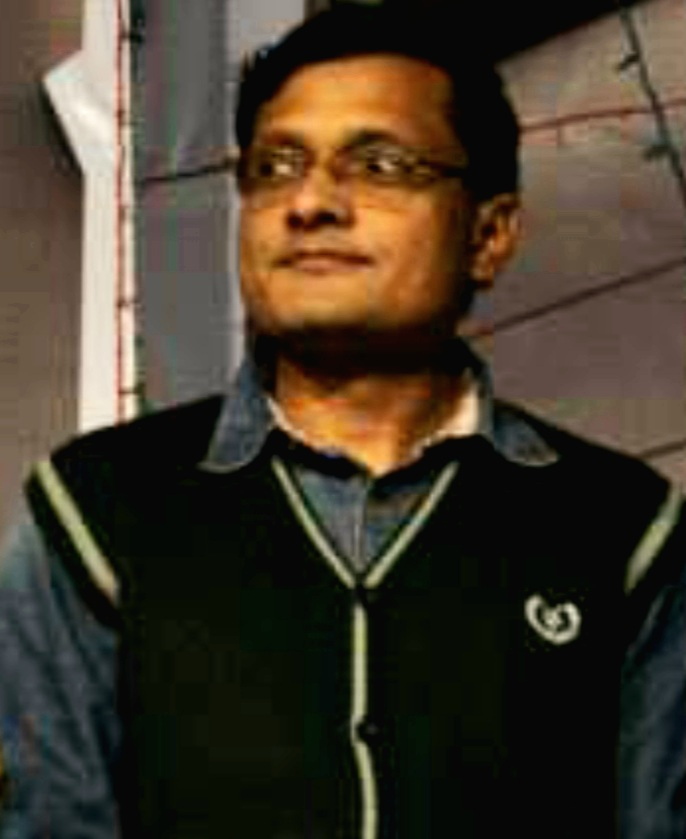 पूँजी
इज्ज़त की- कामिनी मोहन पाण्डेय।'s image