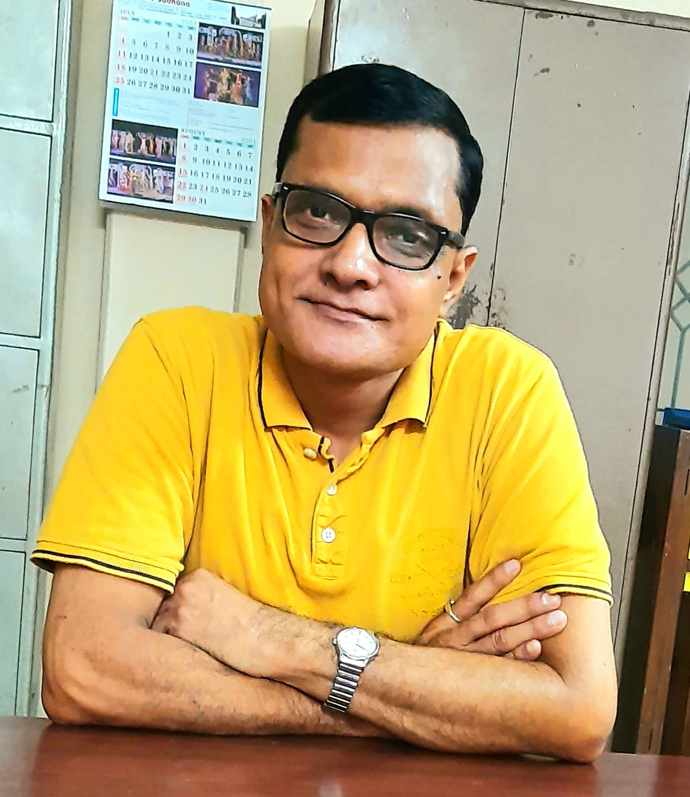 " यहाँ हर तिनका लेता आकार "
 - कामिनी मोहन।'s image