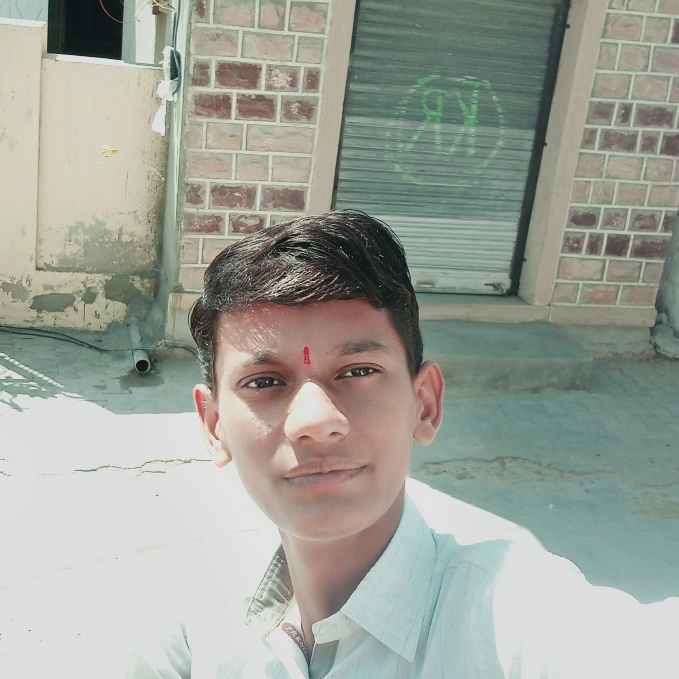 जिंदगी में कोई's image