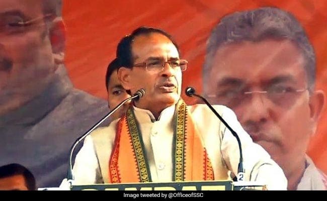 क्या सच में यह कविता मध्यप्रदेश के मुख्यमंत्री और मामा शिवराज सिंह चौहान ने चुराई है?'s image