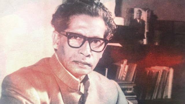 हिन्दी साहित्य में अविस्मरणीय योगदान के लिए हरिवंश राय बच्चन को 1976 में पद्म भूषण से सम्मानित किया गया