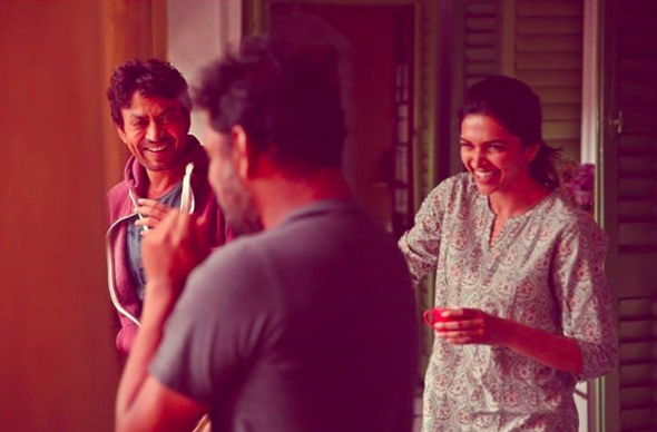 लम्हे गुज़र गये,  चेहरे बदल गये .... | Anupam Roy | Deepika Padukone's image