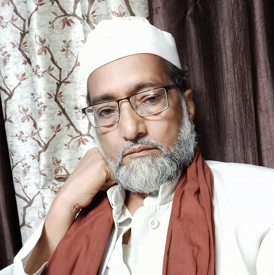 अब तो हवेलियों के भी आसार मिट गए's image