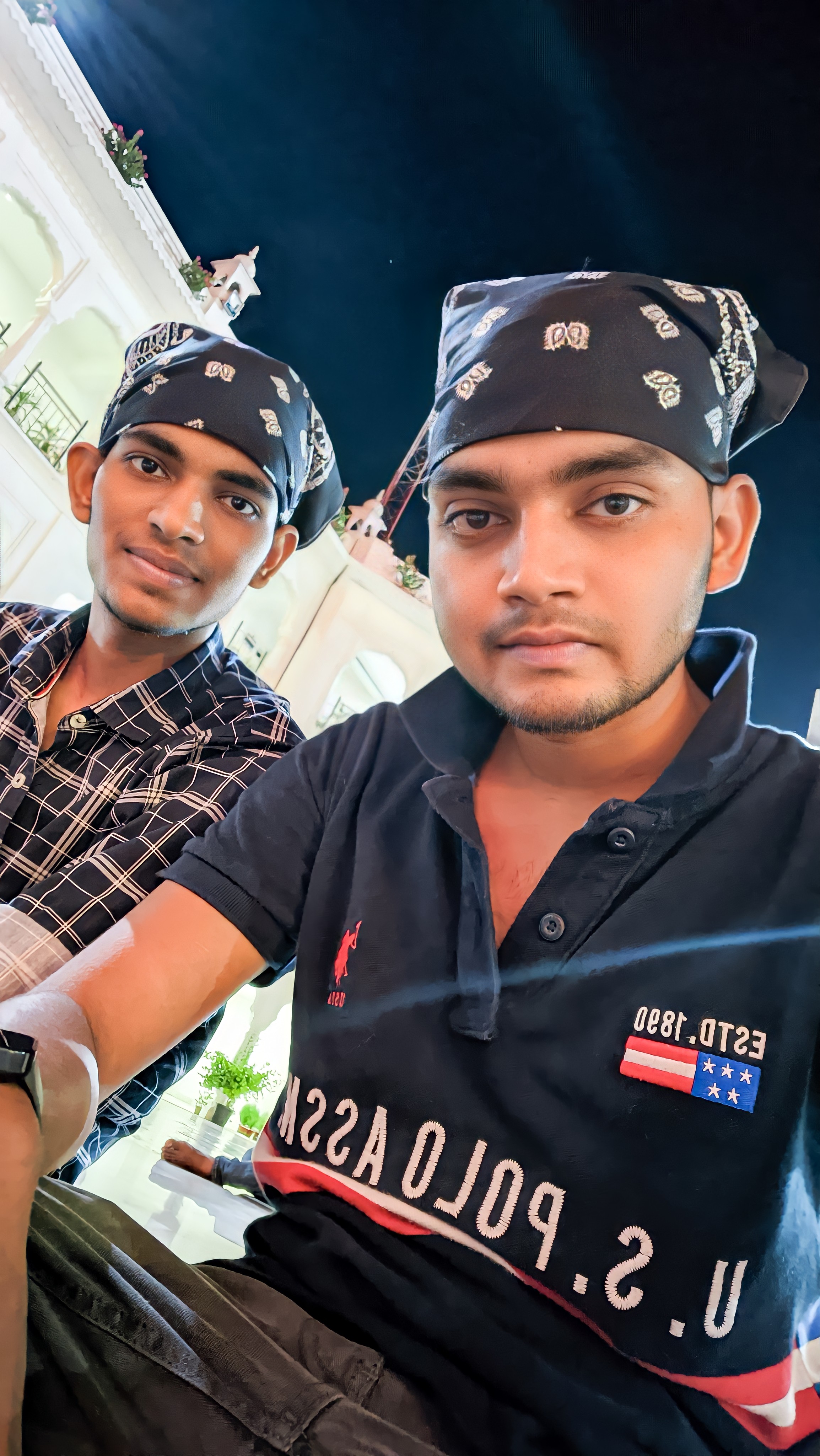 ये तन्हाई का आलम हैं कुछ वक्त में गुज़र जायेगा's image