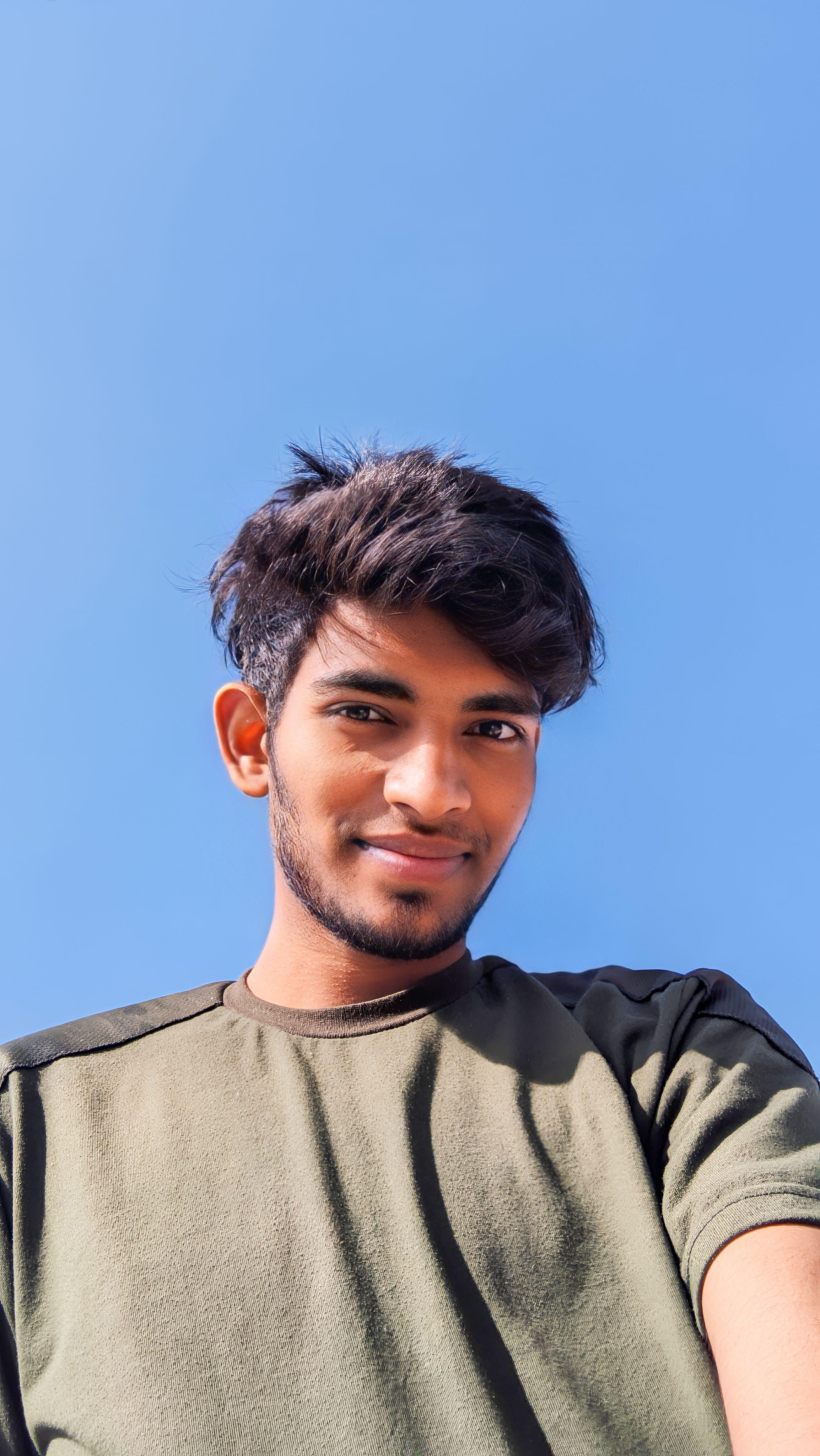 उस शख़्स को भूलने भूलाने में अभी कुछ दिन लगेंगे's image