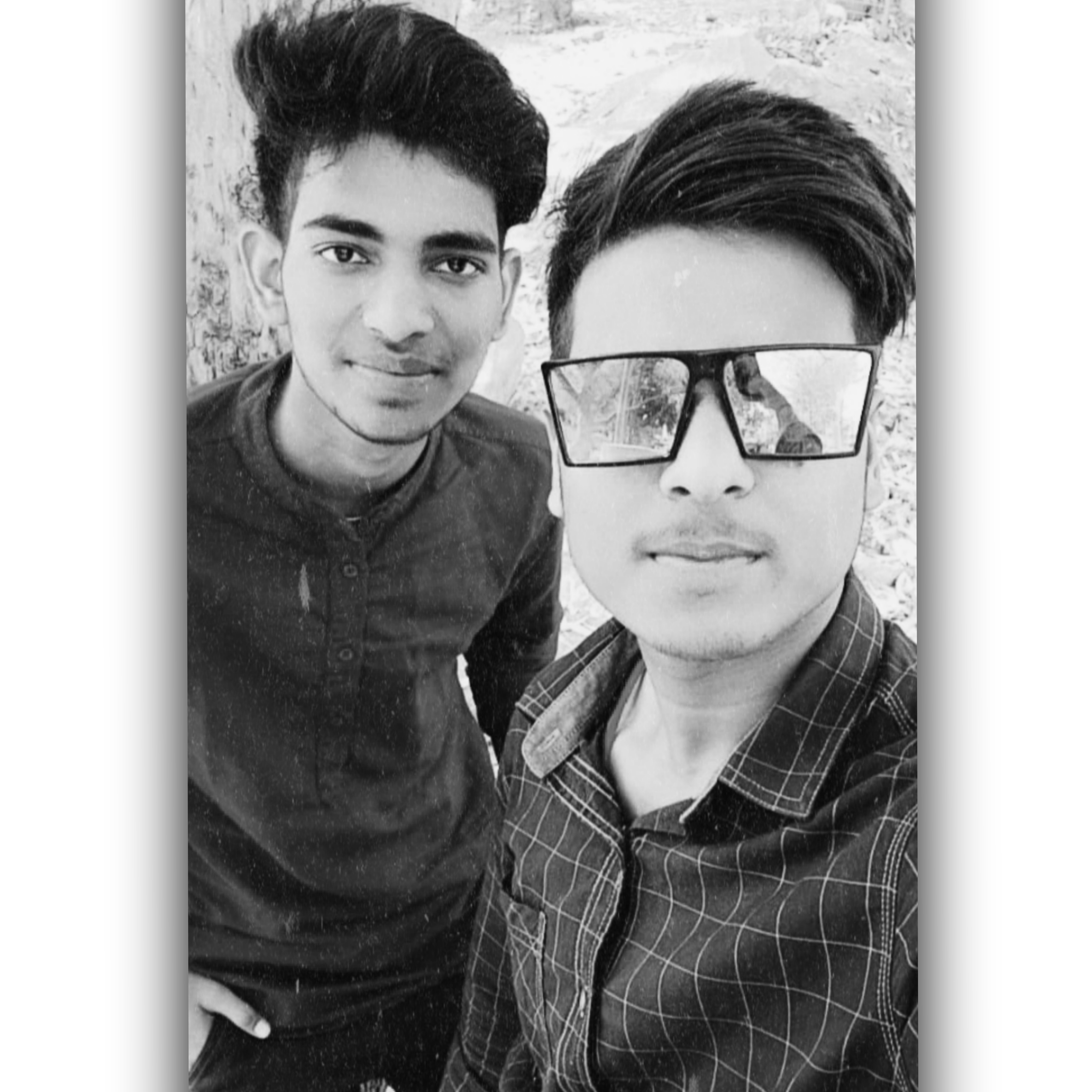 एक शख़्स's image