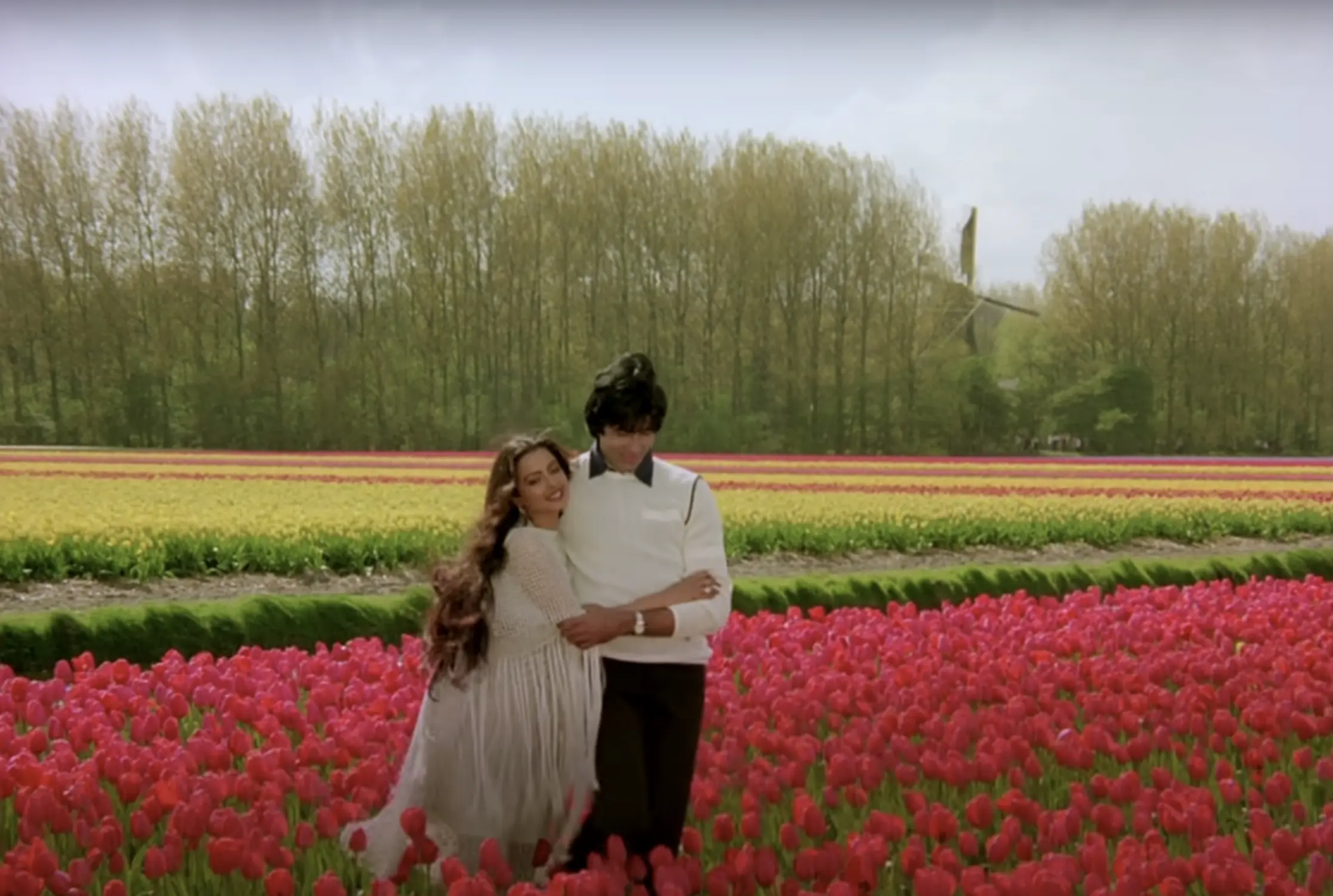 मैं एक ख्वाब हूँ's image