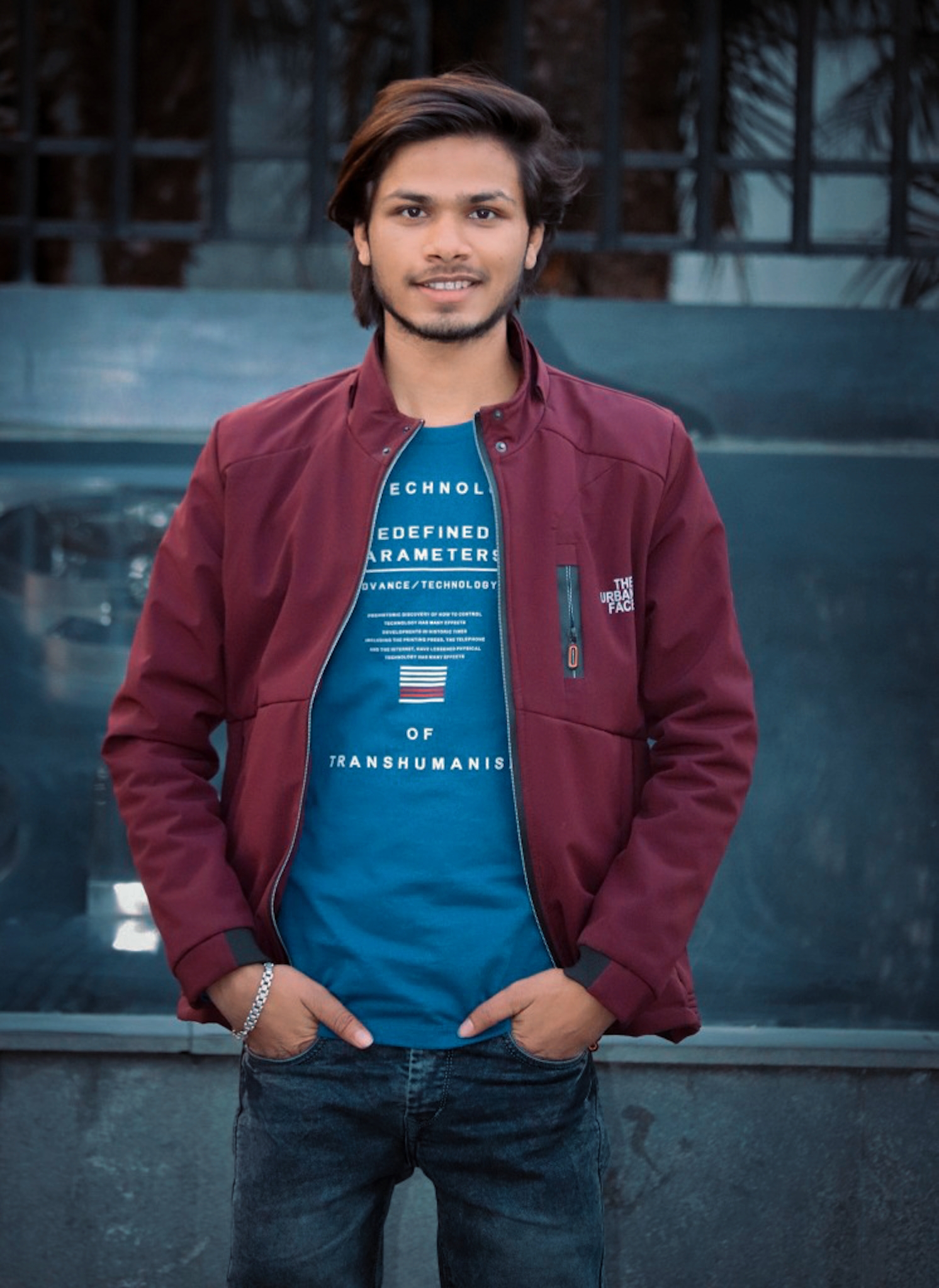 तस्वीर's image