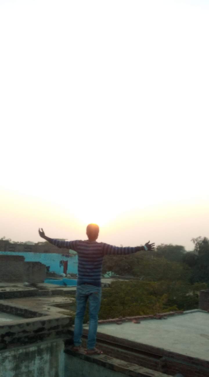 अकेला