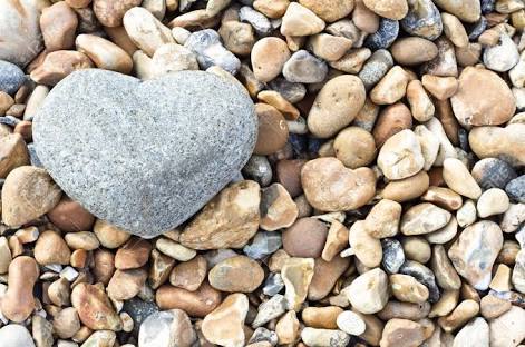 दिल पत्थर's image