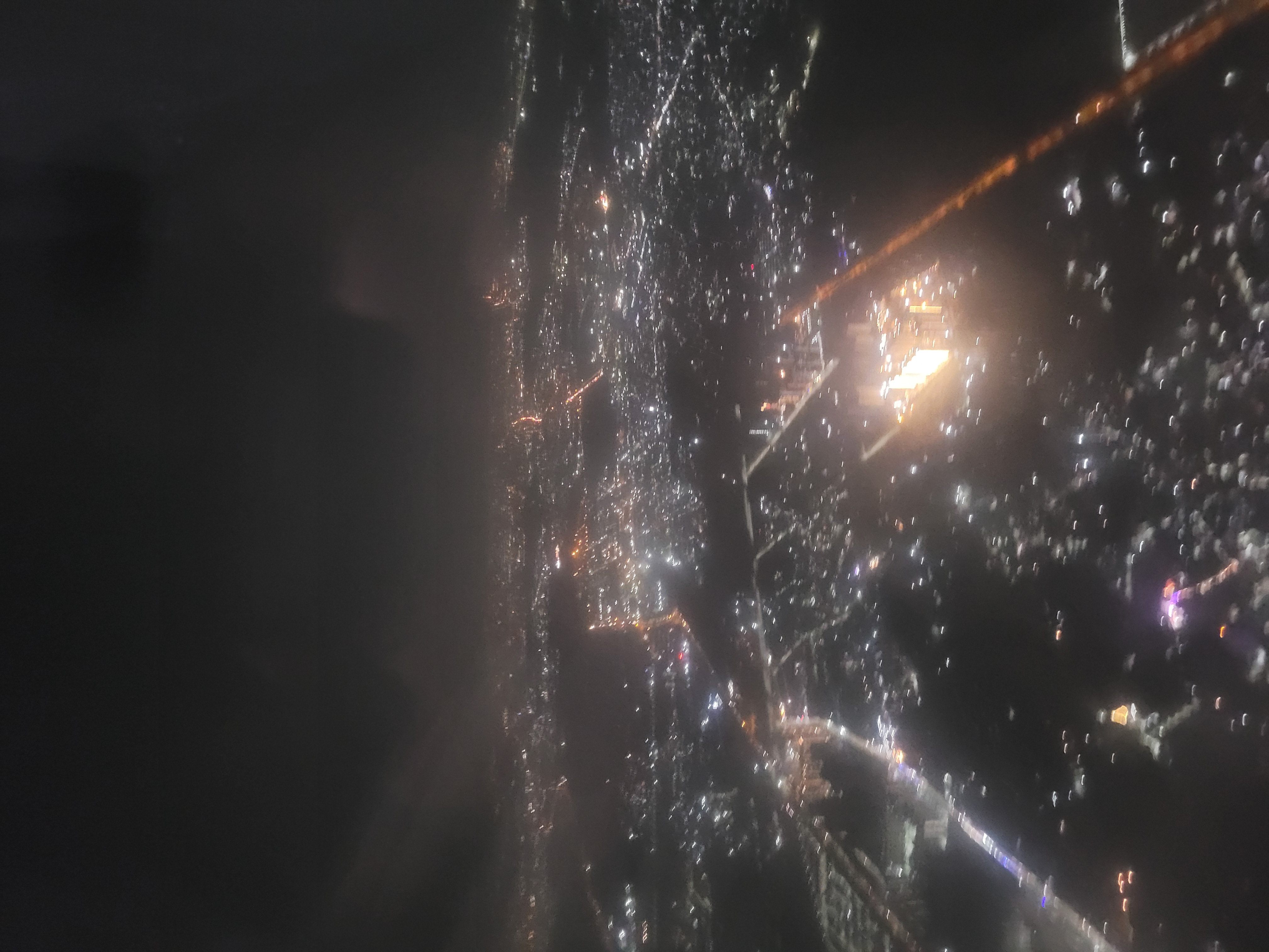 चुप रहो's image