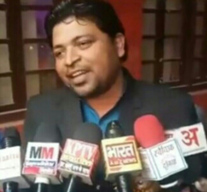 कविता : देखो ,नया वर्ष आया है's image