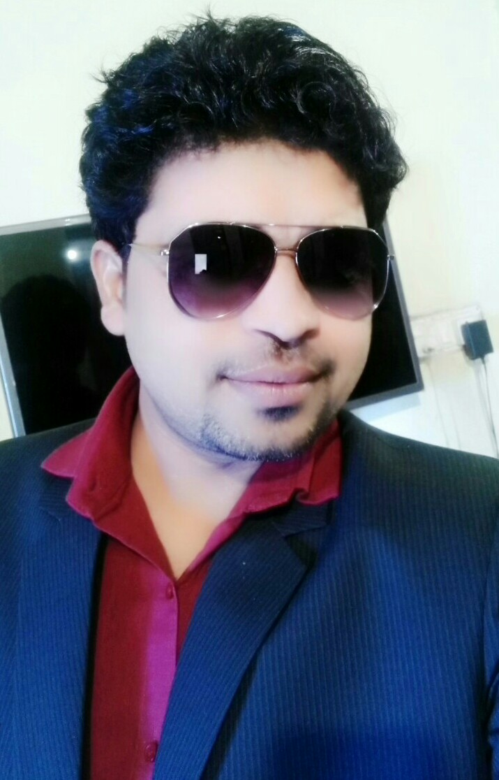 घर जलाना औरों का आसान है's image