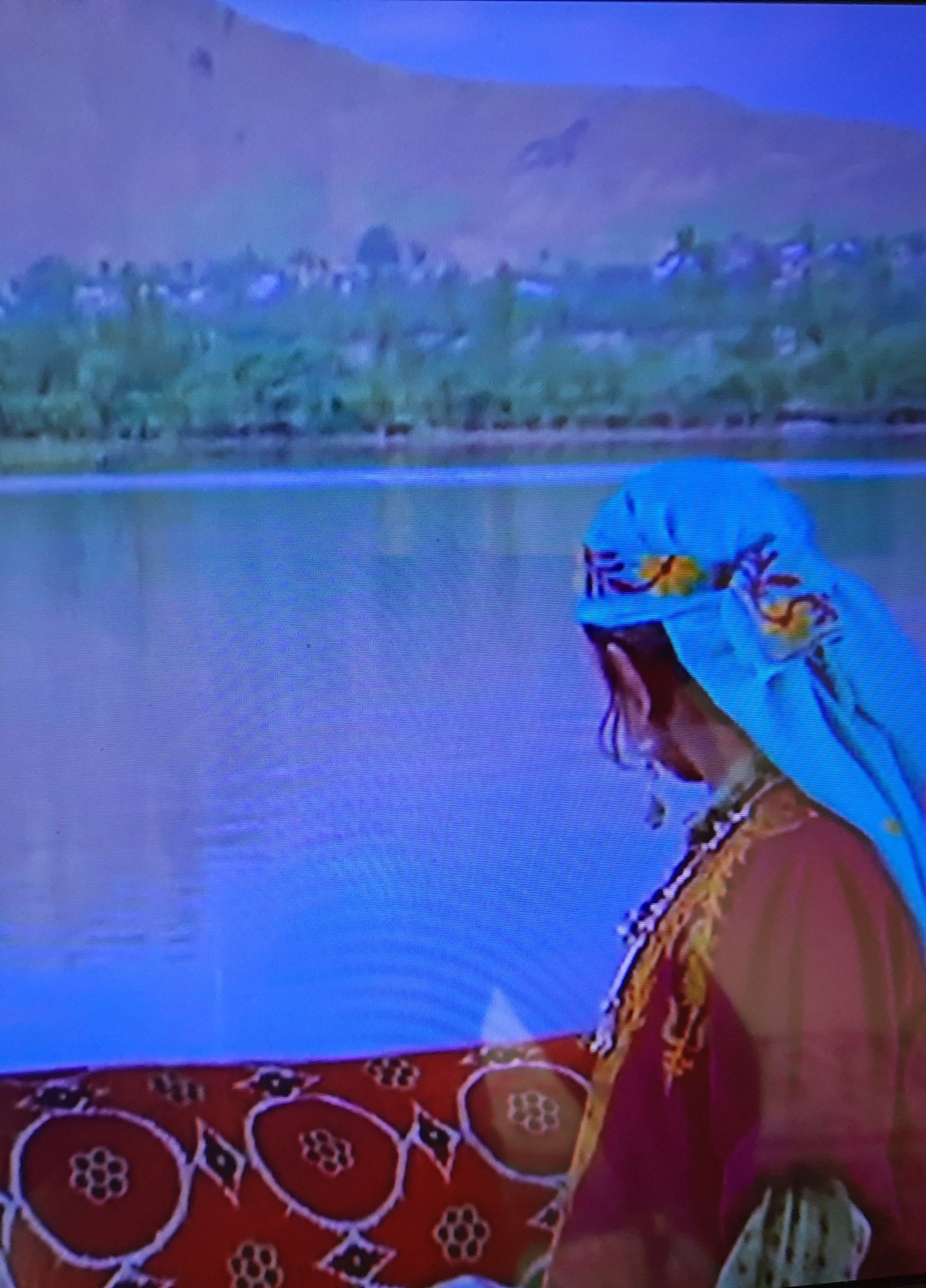 थक के जो आऐ किनारे पर तुम्हारे.....