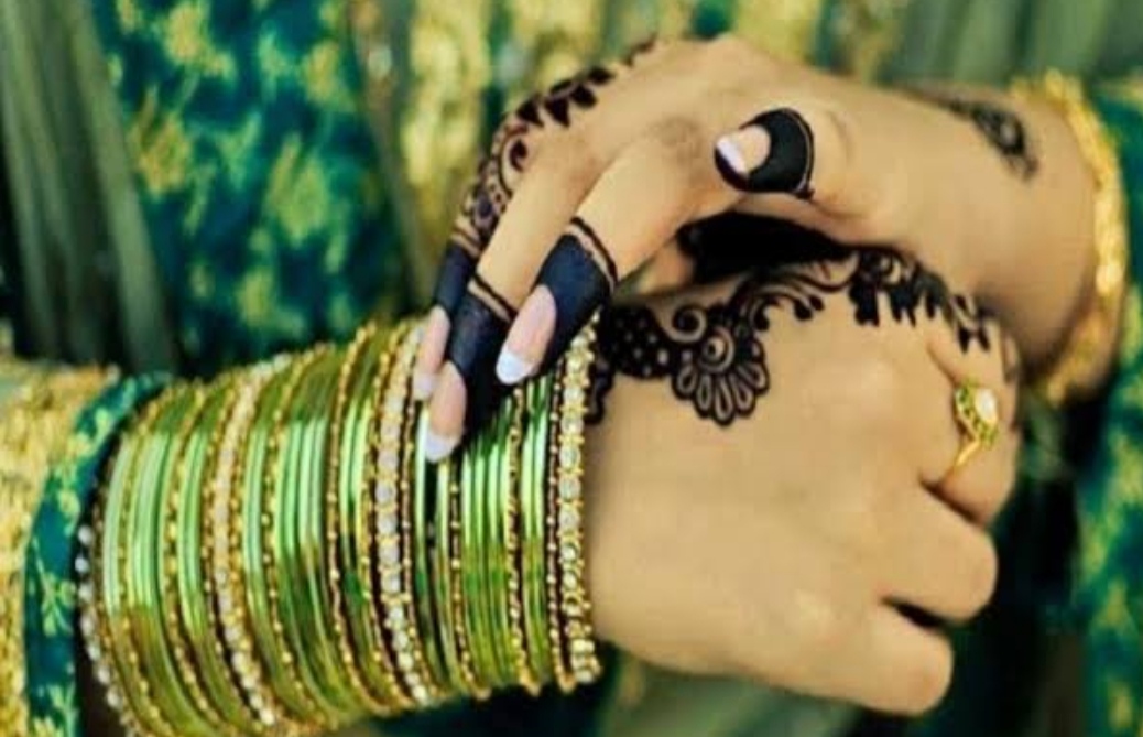 चूड़ियाँ's image