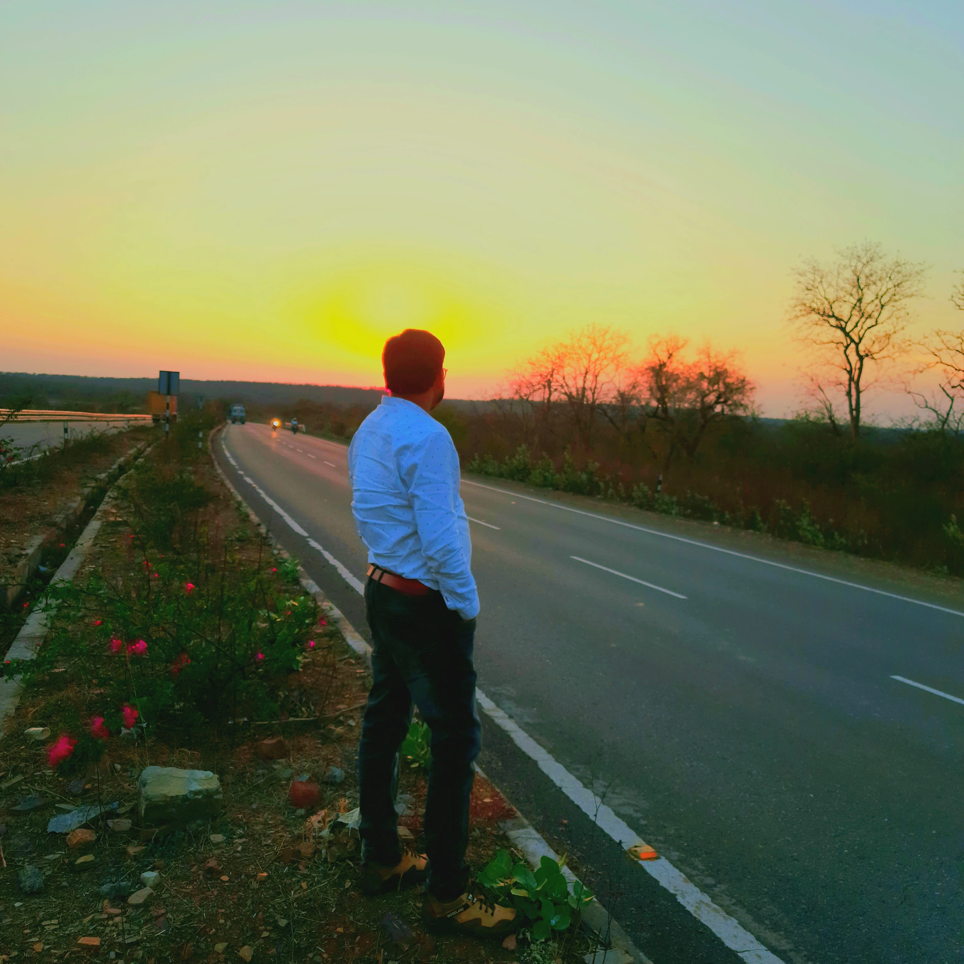 कब जुडोगे कान्हा तुम,मेरे अधूरे फसाने मैं।'s image