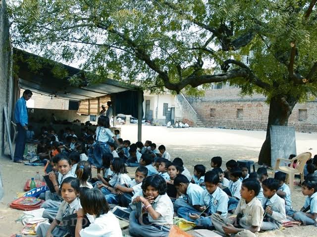 अपनी तकदीर खुद लिखेंगे