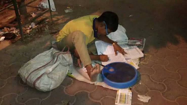 अपनी कलम को तलवार करो