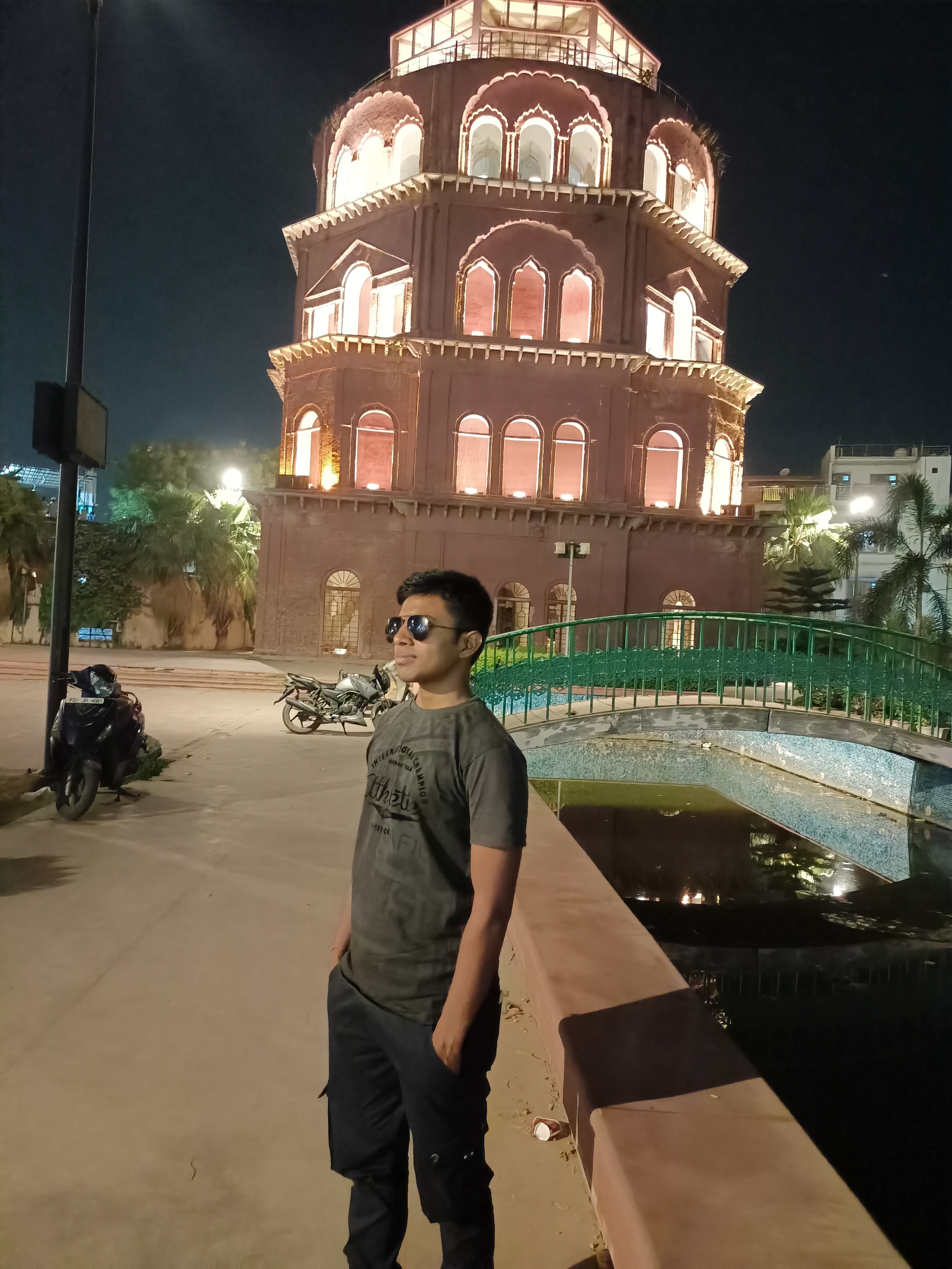 दर्द जब हद से भी पार हो जायेगा's image