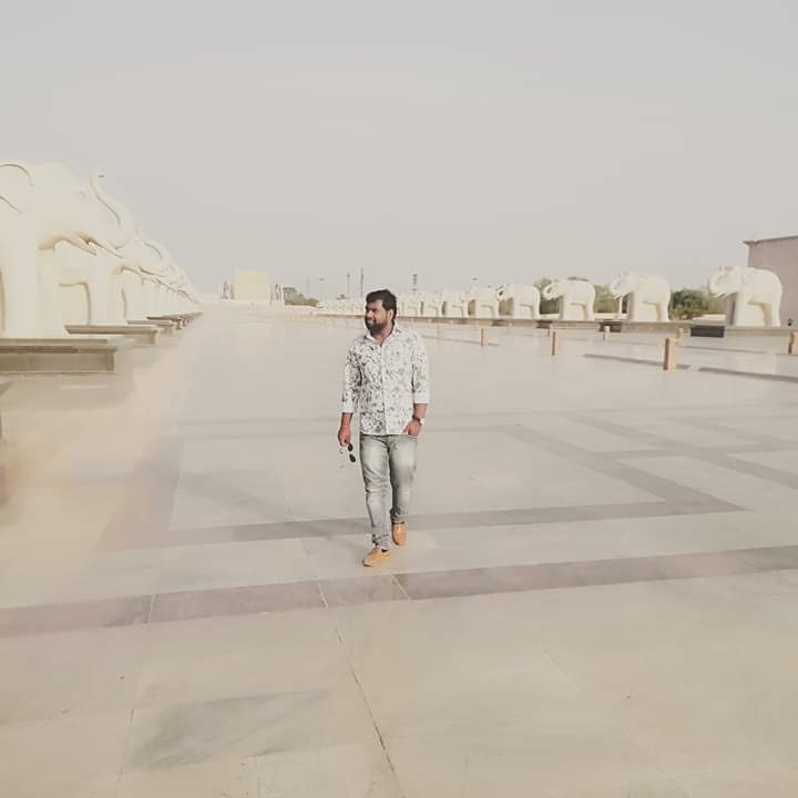 क्या ढूंढते फिरते हो...???