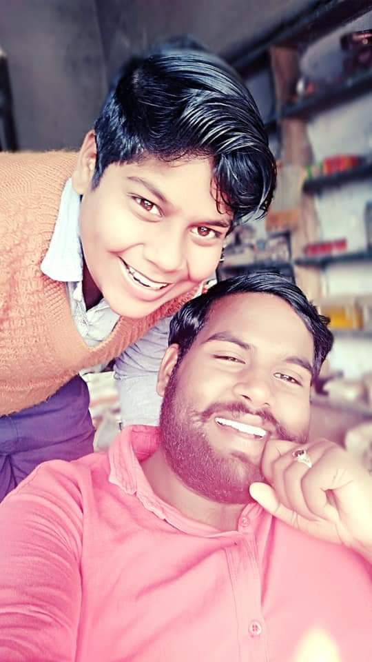 तो हँस देता हूँ......!!!