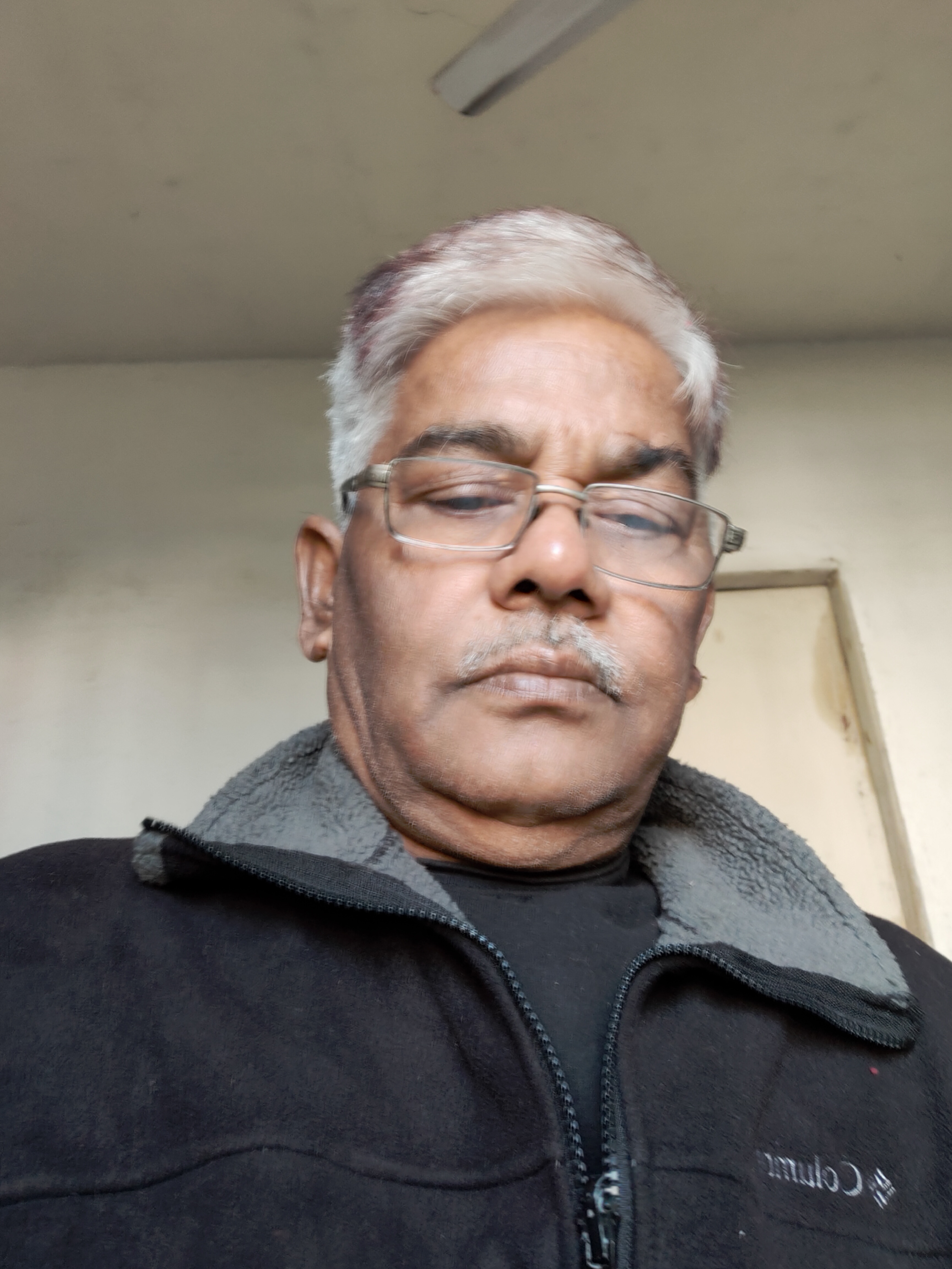 हर लम्हा's image