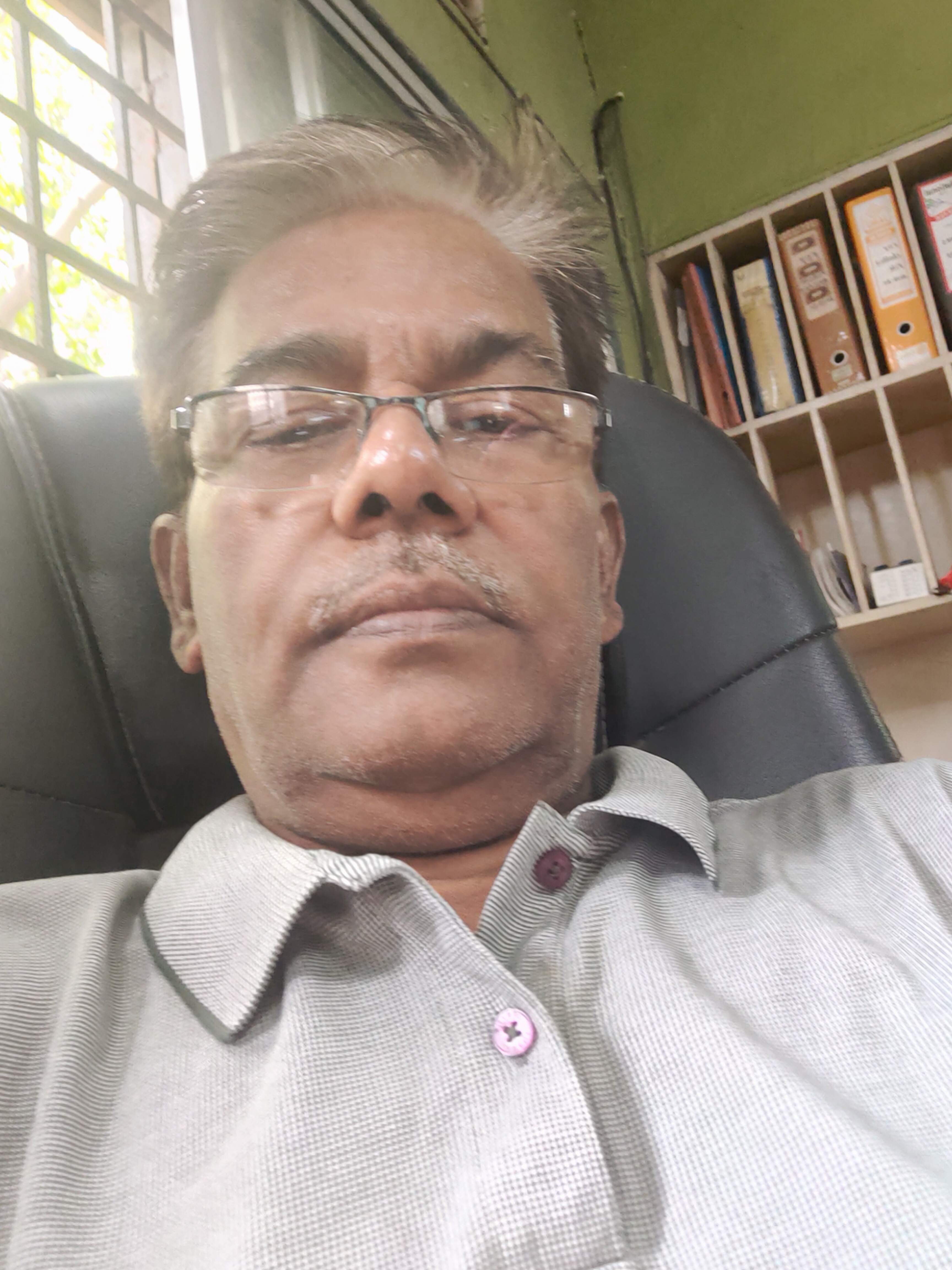 खुशी का औजार's image