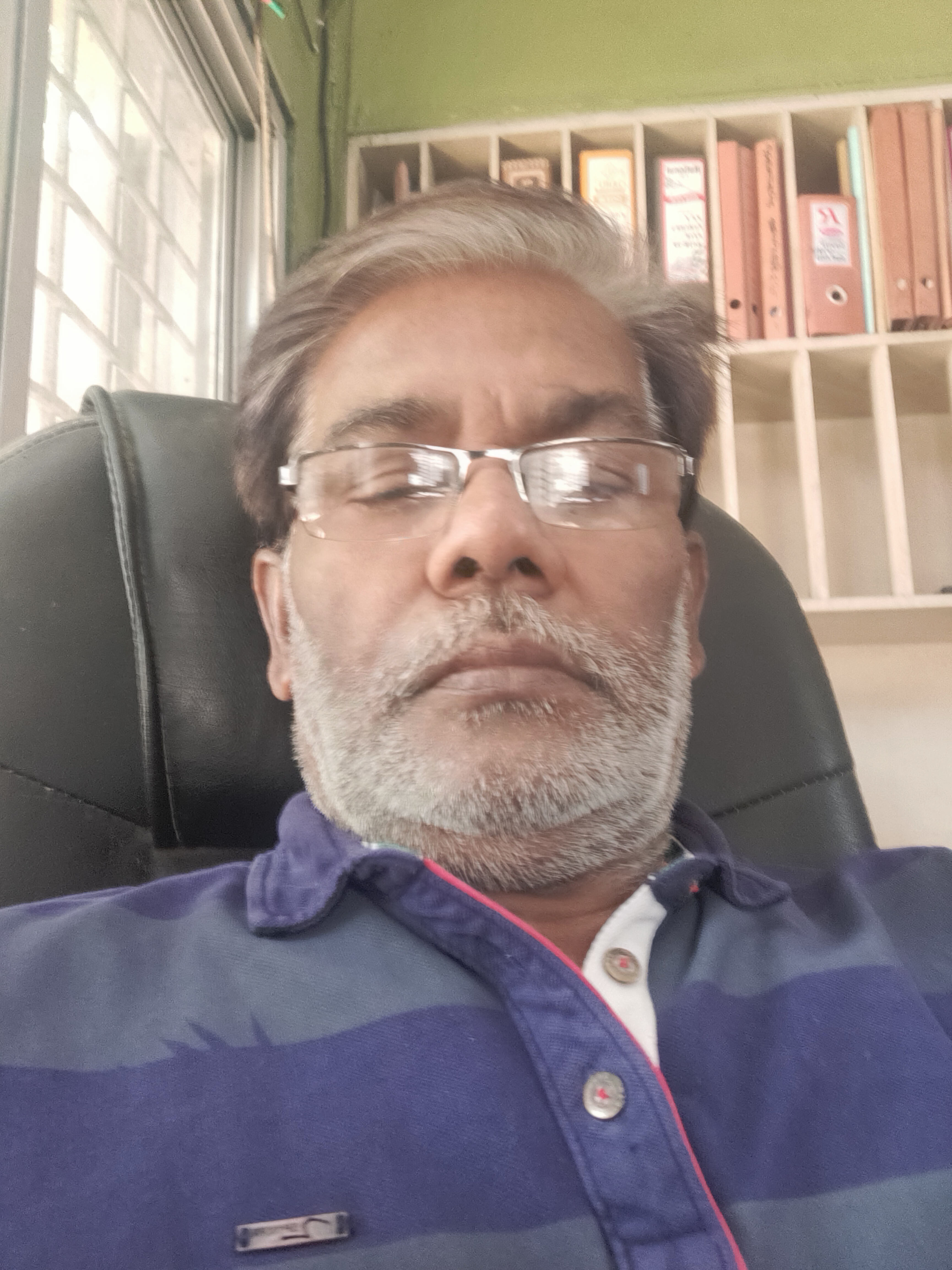 बातों बातों में's image