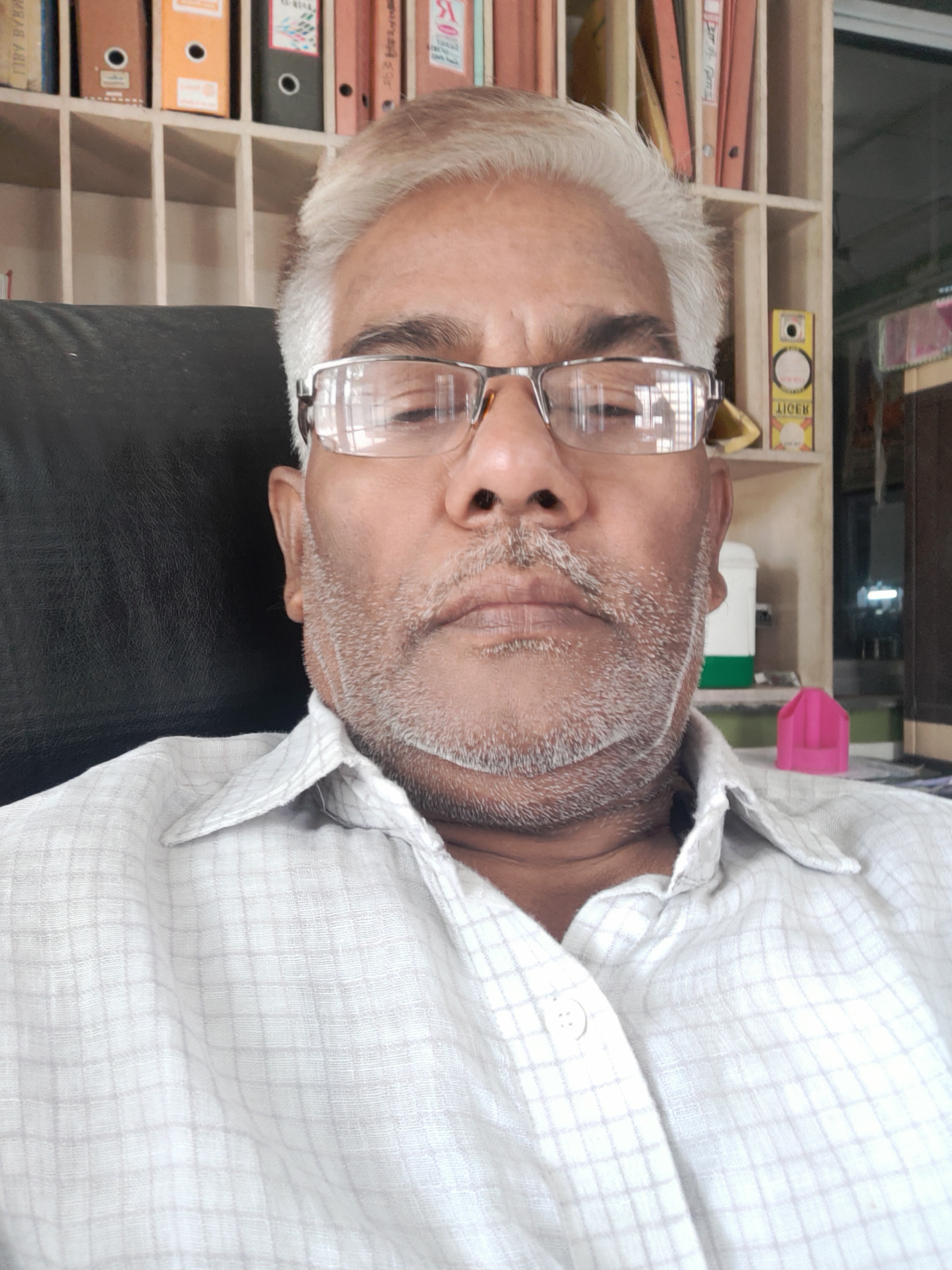 मोहरा's image