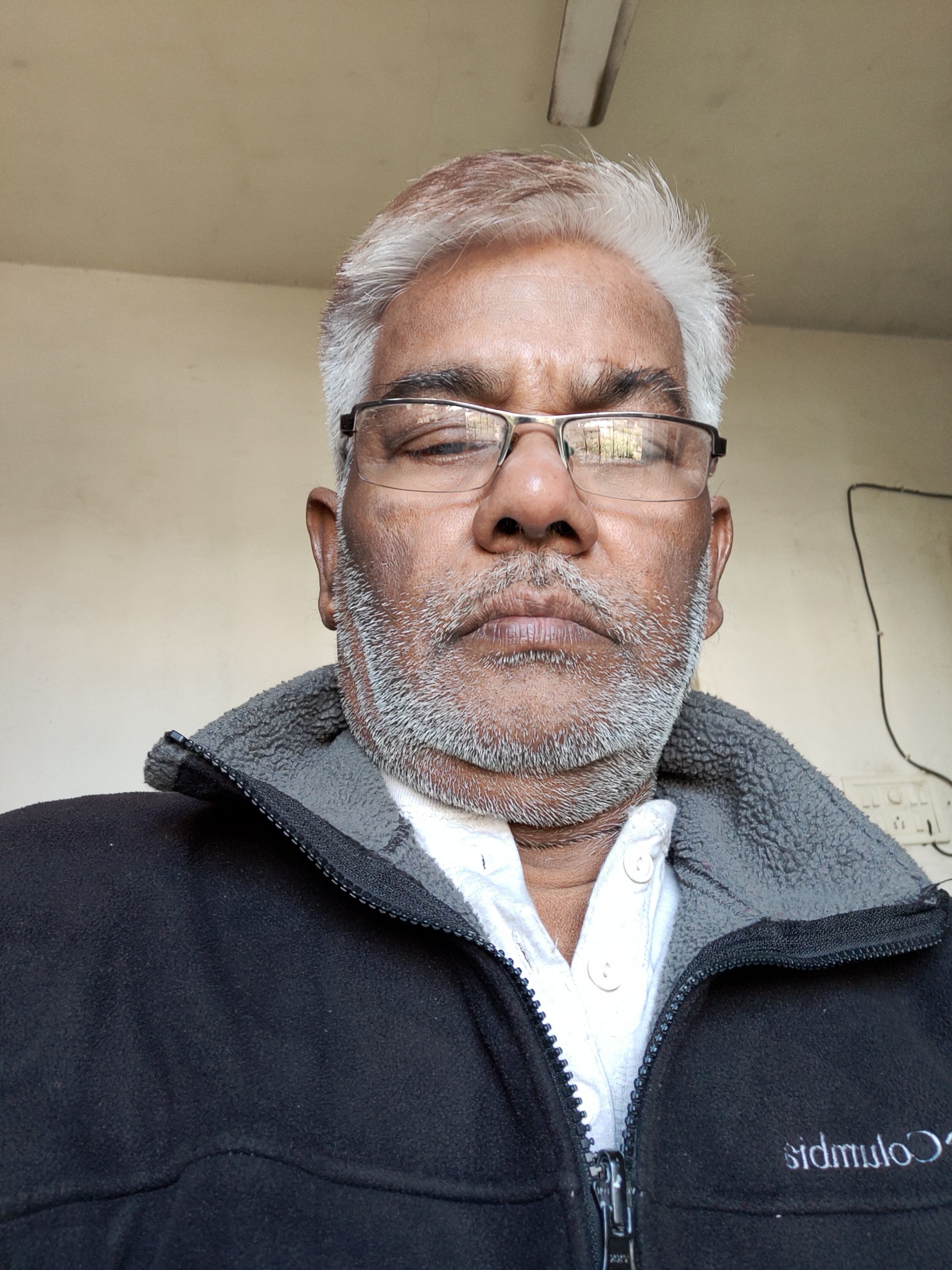 दास्तां's image