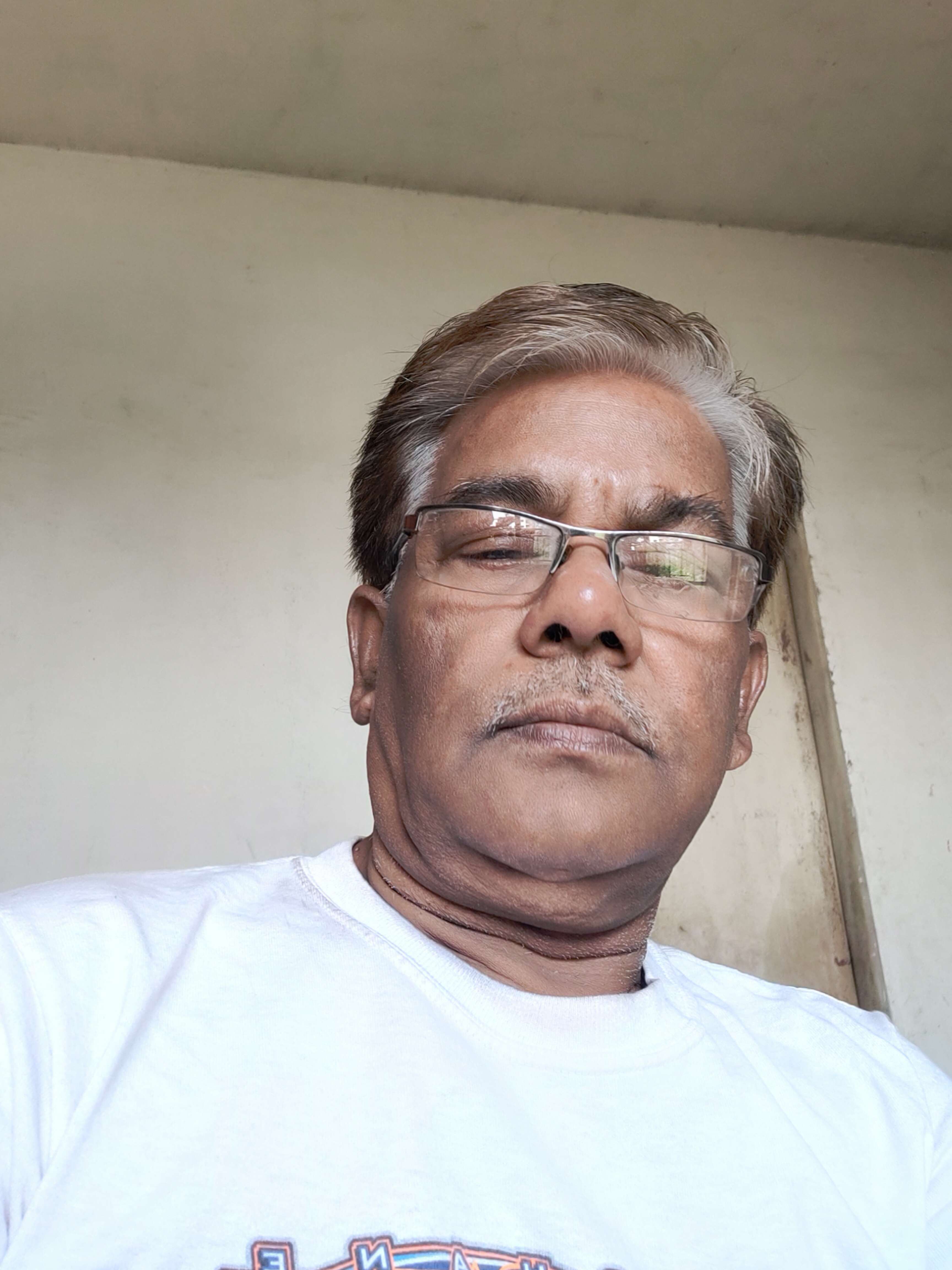 दौलत चीज ऐसी है's image