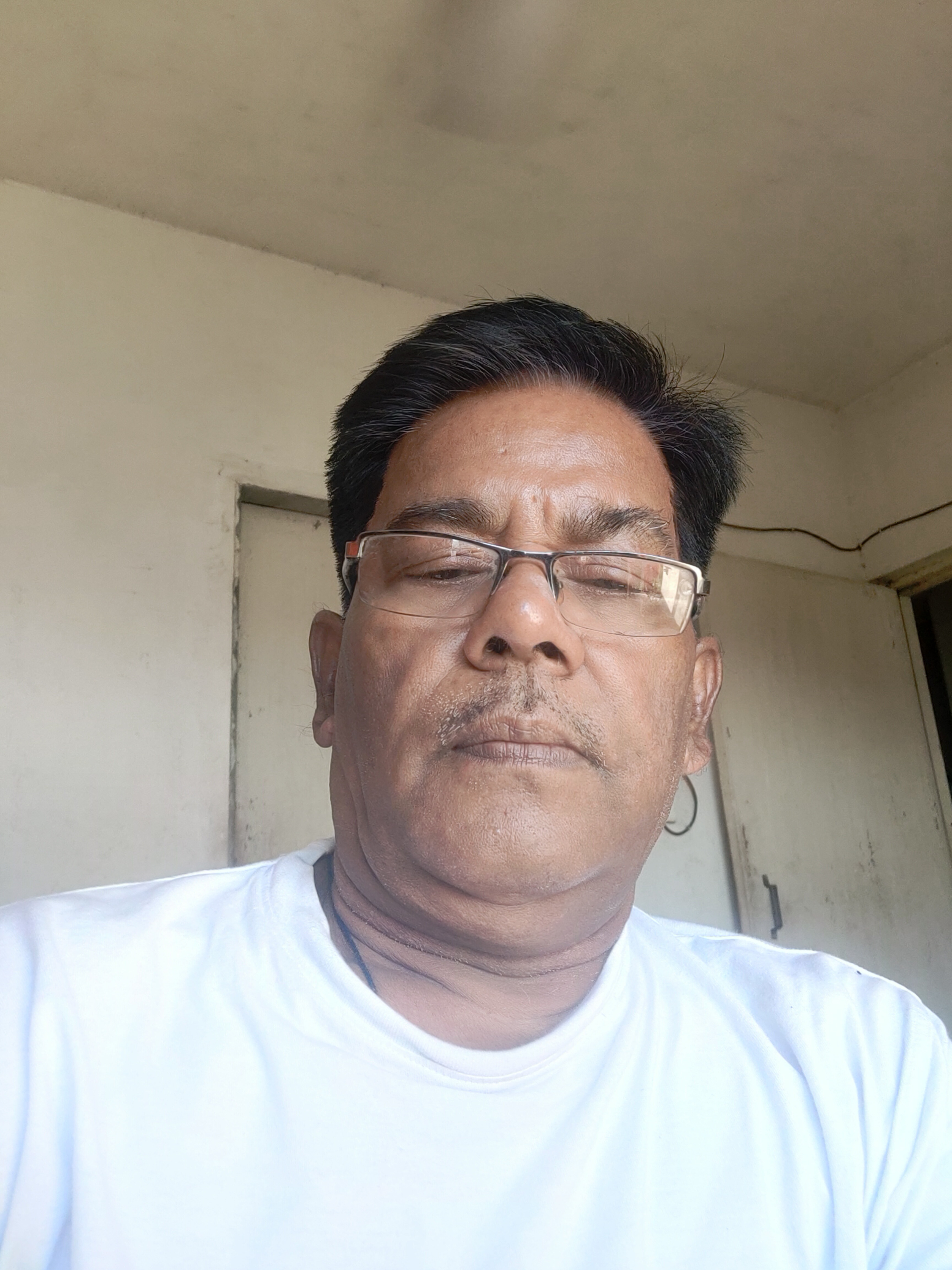 टूटे ख्वाब की ताबीर's image