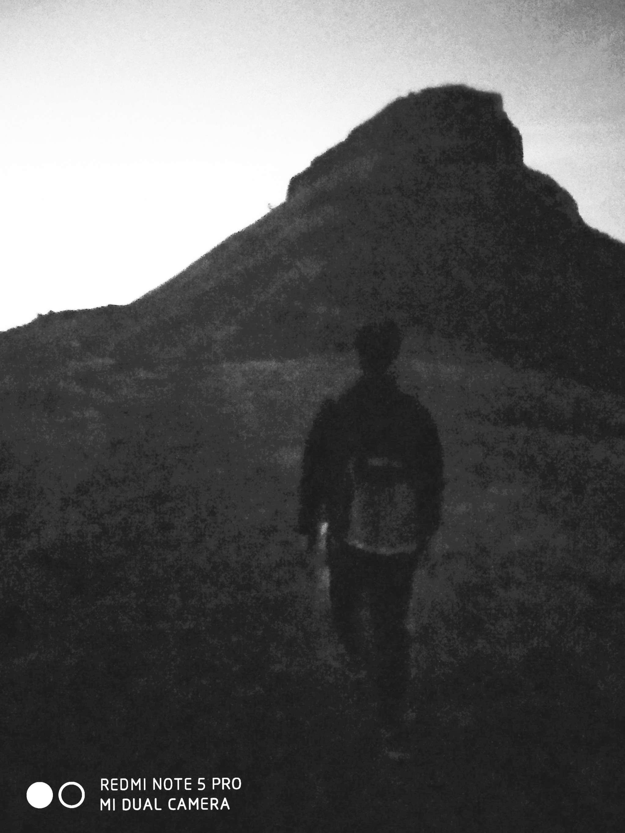 खुद पे कर विश्वास
तू कुछ कमाल करके दिखायेगा's image