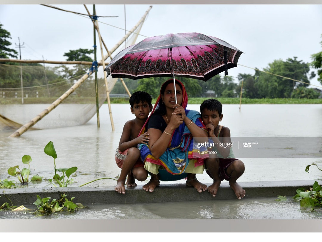 बाढ़'s image