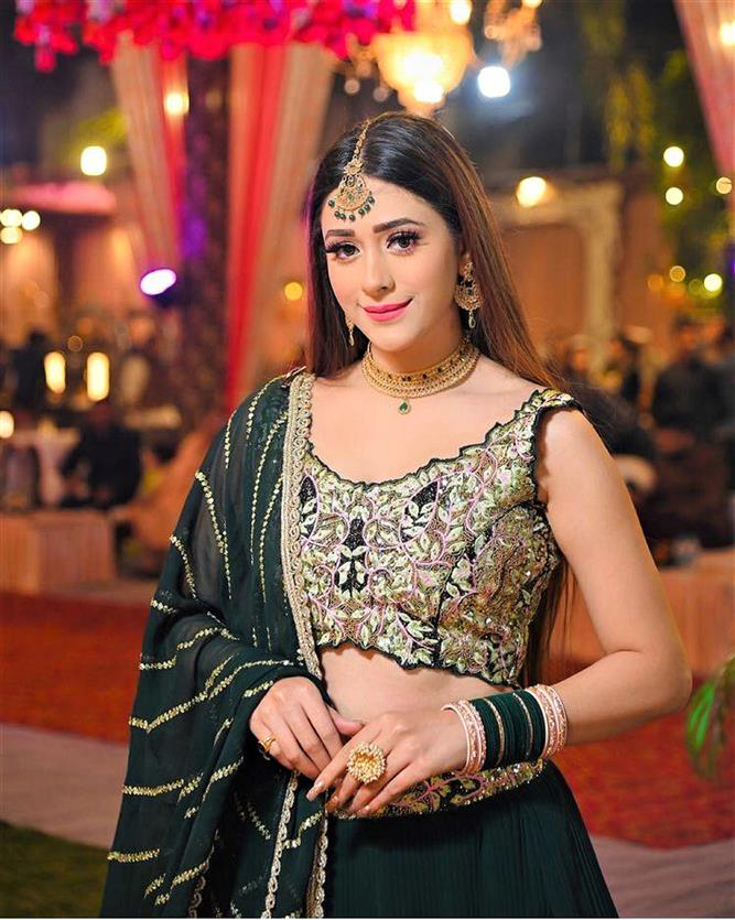 Ishq Shayari's image